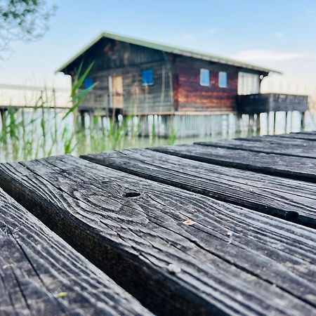 شقة Schlafen Im Atelier - Einzigartiges Gaestezimmer Am Ammersee شوندورف ام أميرسي المظهر الخارجي الصورة