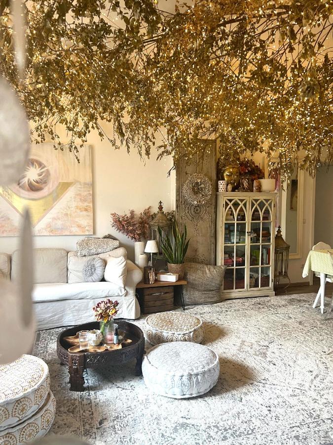 شقة Schlafen Im Atelier - Einzigartiges Gaestezimmer Am Ammersee شوندورف ام أميرسي المظهر الخارجي الصورة
