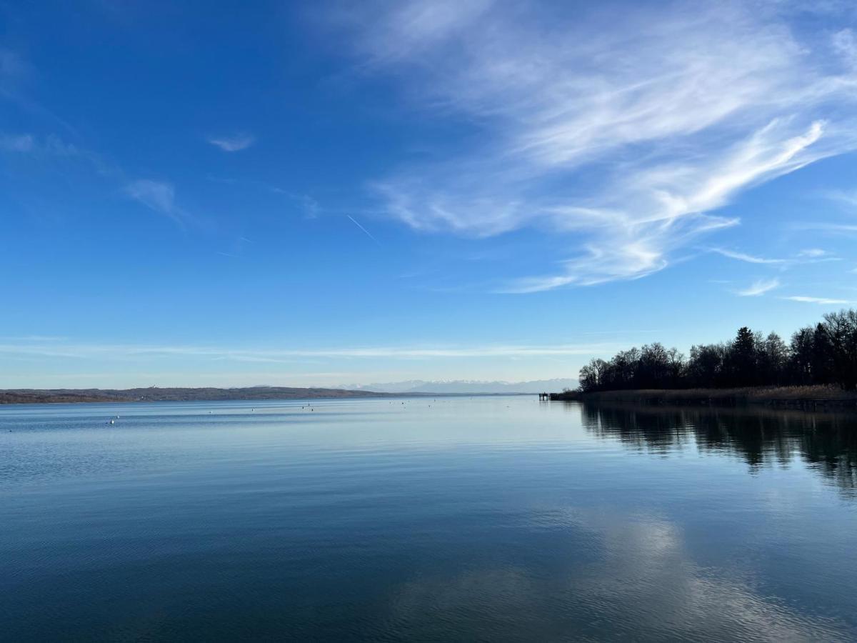 شقة Schlafen Im Atelier - Einzigartiges Gaestezimmer Am Ammersee شوندورف ام أميرسي المظهر الخارجي الصورة